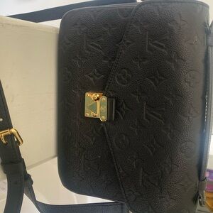Louis Vuitton crossbody
